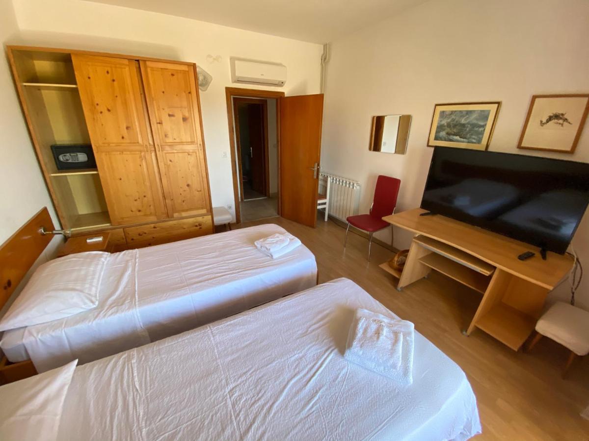 Fio'S Hotel Hvar Town Eksteriør billede