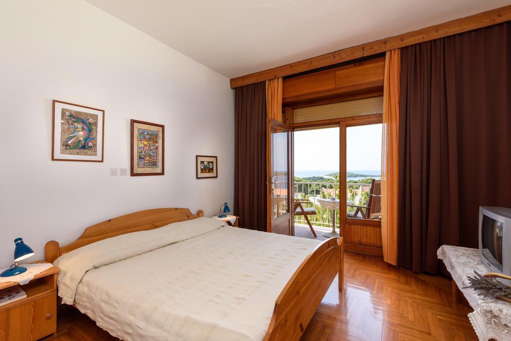 Fio'S Hotel Hvar Town Eksteriør billede